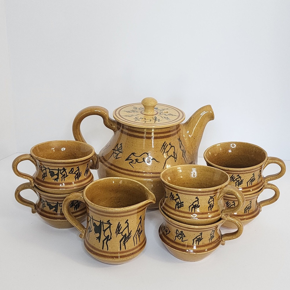 Vintage Ceramic Teapot & 5 Mugs Set Tribal Folk Art‎ People Design